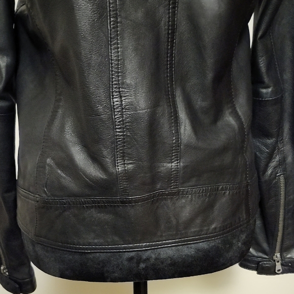 Le Château Black Leather Moto Jacket XS Silver Hardware Excellent Condition - Picture 7 of 16